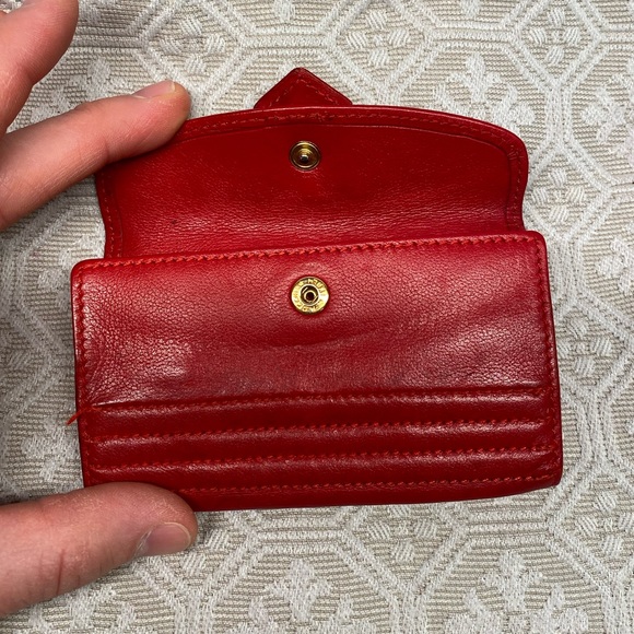 Preowned YLS Keyholder - Picture 5 of 9